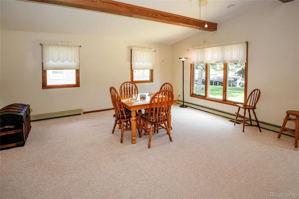 119 Pocahontas Trail Denton Township, MI 48651