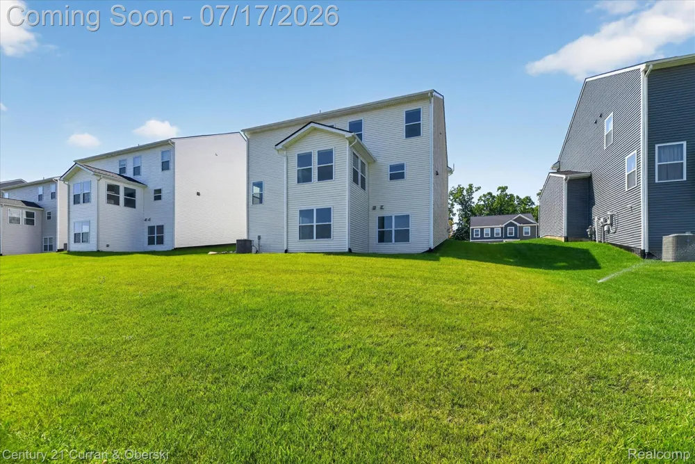8404 Capstone Drive White Lake Charter Township, MI 48386