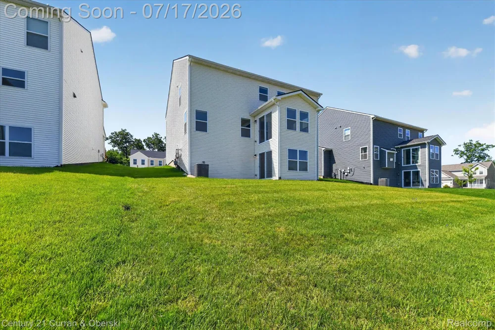 8404 Capstone Drive White Lake Charter Township, MI 48386