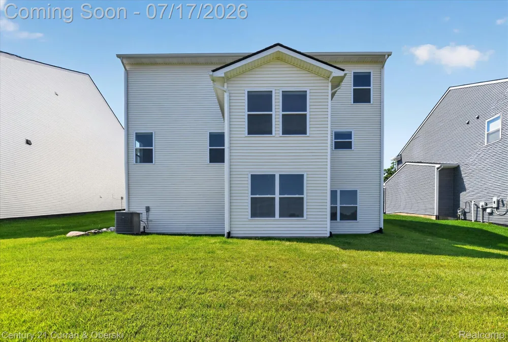 8404 Capstone Drive White Lake Charter Township, MI 48386
