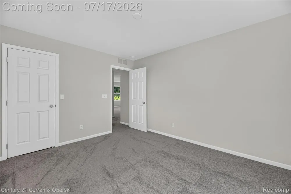 8404 Capstone Drive White Lake Charter Township, MI 48386