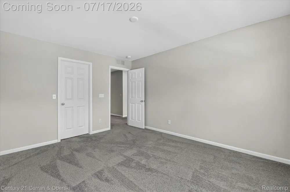 8404 Capstone Drive White Lake Charter Township, MI 48386