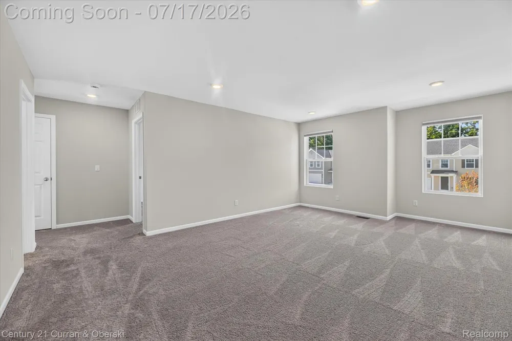 8404 Capstone Drive White Lake Charter Township, MI 48386