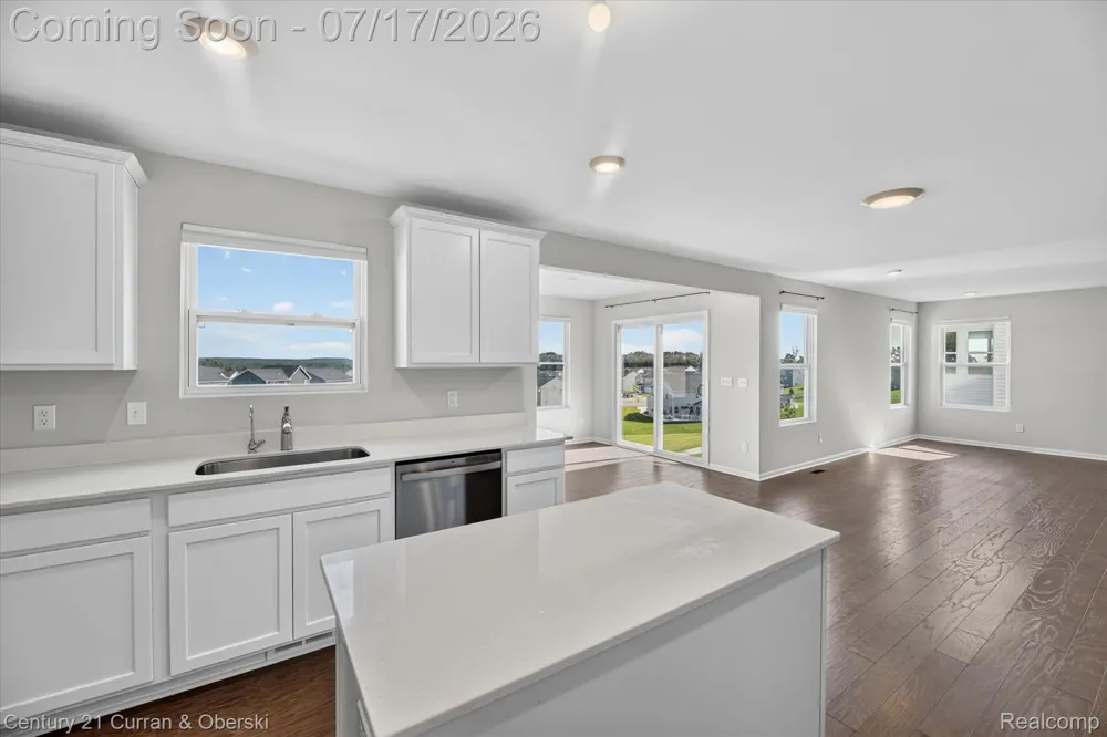 8404 Capstone Drive White Lake Charter Township, MI 48386