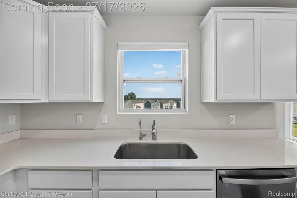 8404 Capstone Drive White Lake Charter Township, MI 48386