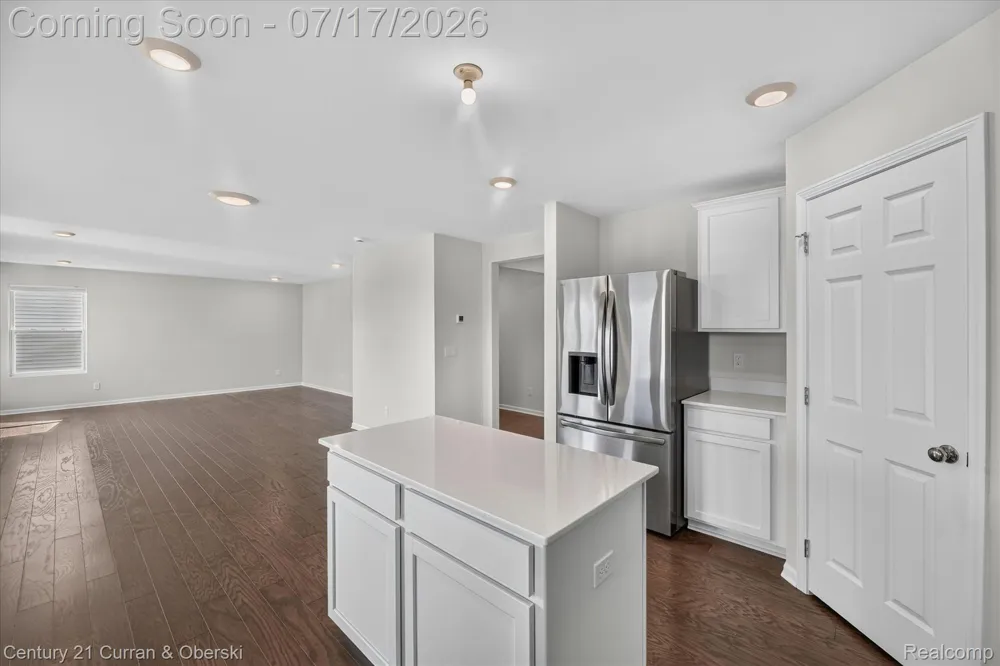 8404 Capstone Drive White Lake Charter Township, MI 48386
