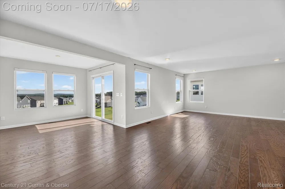 8404 Capstone Drive White Lake Charter Township, MI 48386