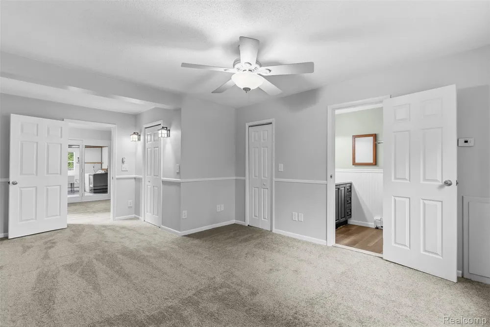 7313 River Road Flushing Charter Township, MI 48433