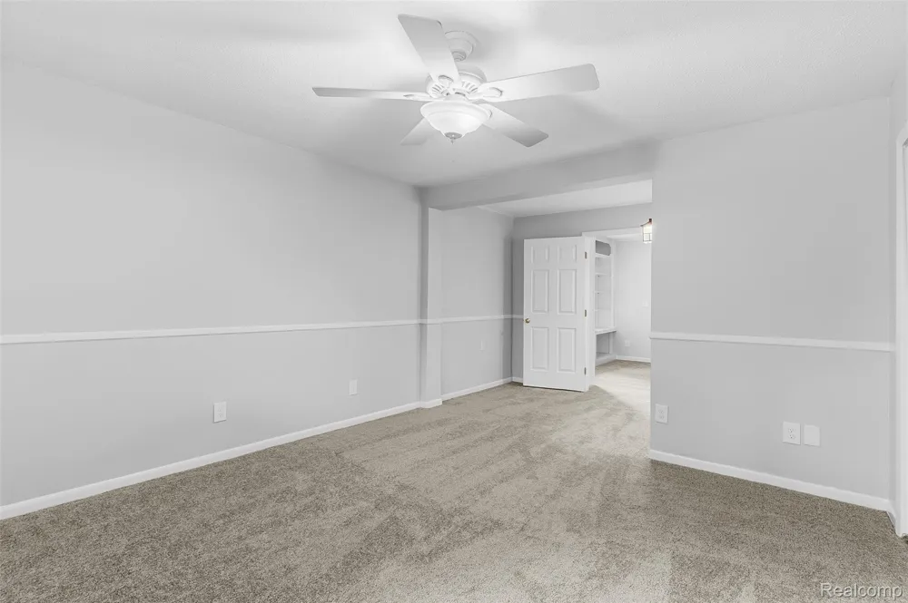 7313 River Road Flushing Charter Township, MI 48433