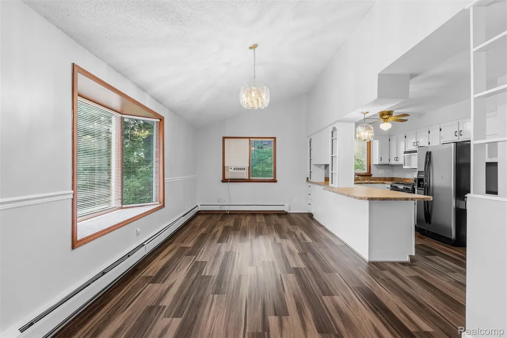 7313 River Road Flushing Charter Township, MI 48433