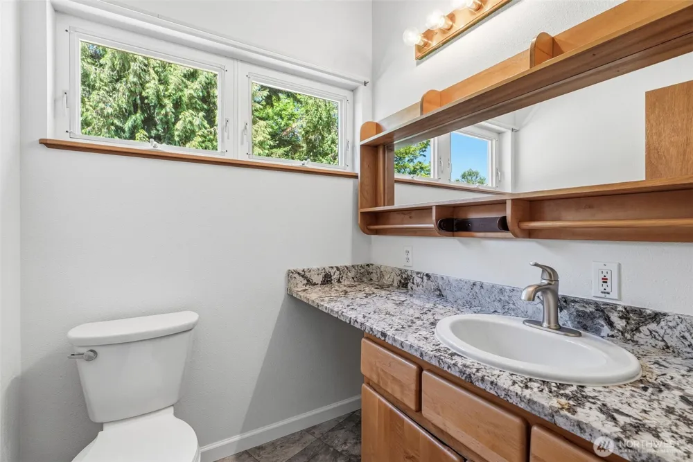 262 Bunker Hill Road Longview, WA 98632