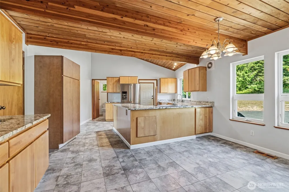 262 Bunker Hill Road Longview, WA 98632