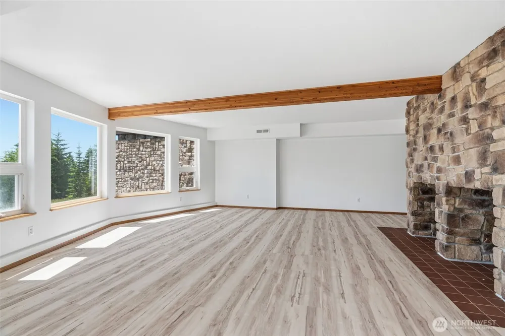262 Bunker Hill Road Longview, WA 98632
