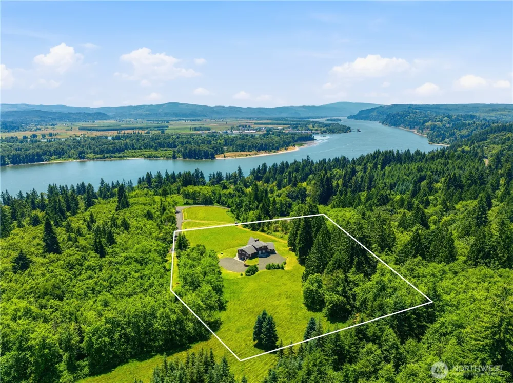 262 Bunker Hill Road Longview, WA 98632
