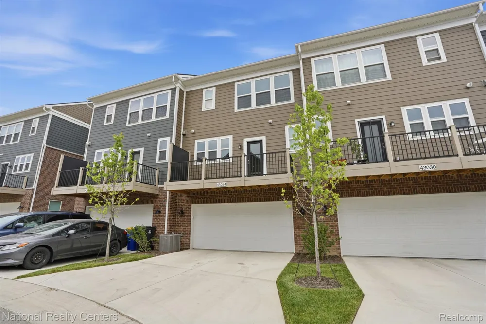 43034 Atwood Avenue Novi City, MI 48375