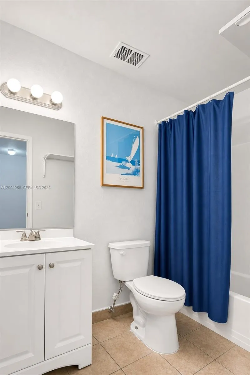 9821 NW 37th St #7F Sunrise, FL 33351