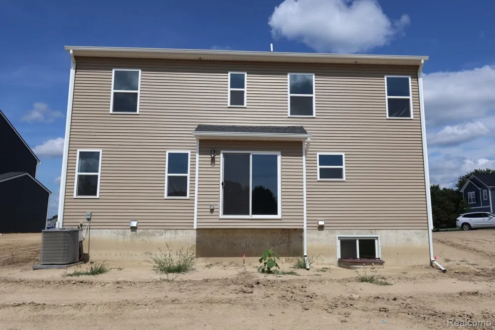 34430 Sandpiper Court Chesterfield Township, MI 48047