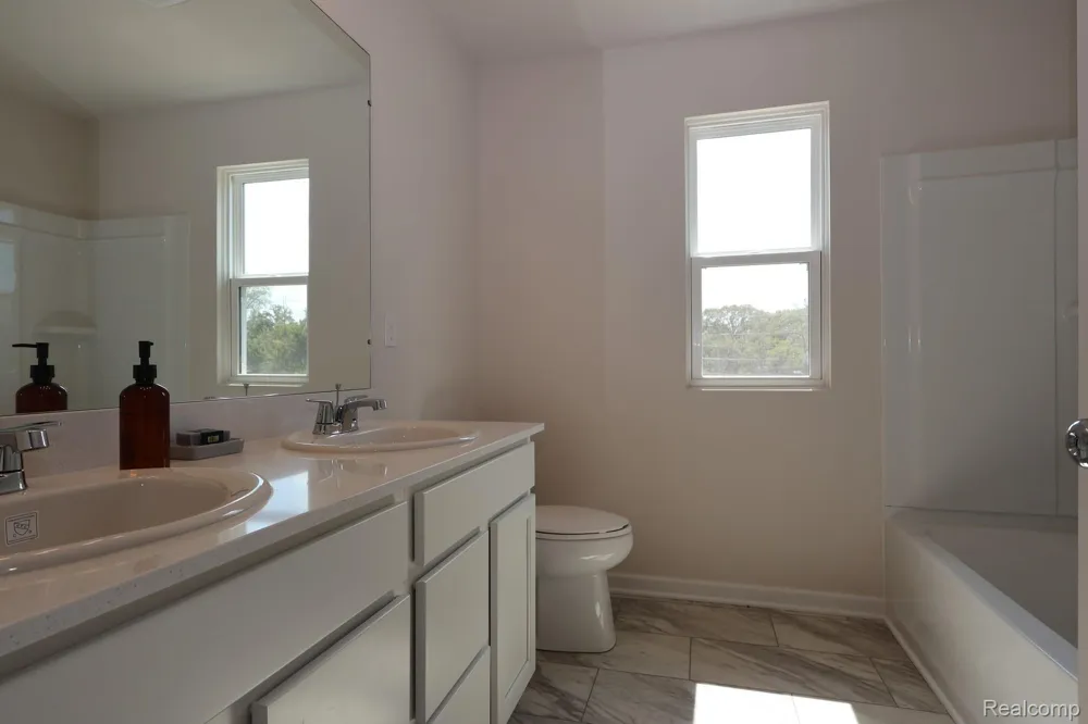 34430 Sandpiper Court Chesterfield Township, MI 48047