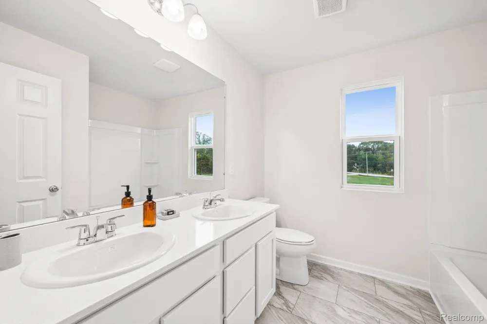 34430 Sandpiper Court Chesterfield Township, MI 48047