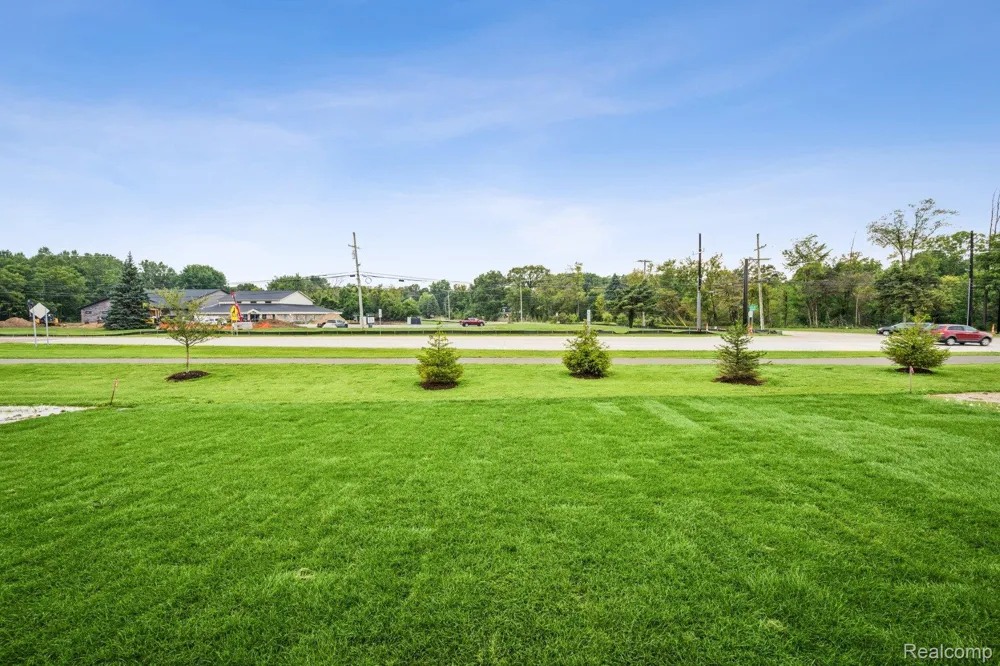 34430 Sandpiper Court Chesterfield Township, MI 48047
