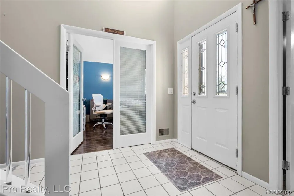 45317 Stonehedge Drive Plymouth Charter Township, MI 48170