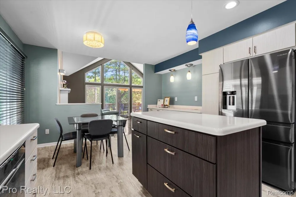 45317 Stonehedge Drive Plymouth Charter Township, MI 48170