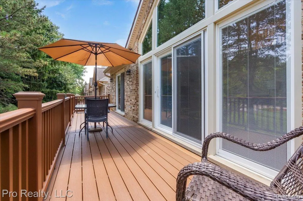 45317 Stonehedge Drive Plymouth Charter Township, MI 48170