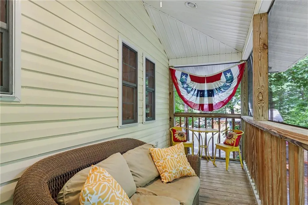 207 Raindance Lane Clayton, GA 30525
