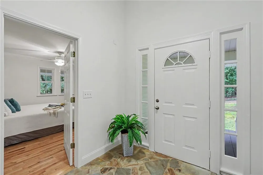 207 Raindance Lane Clayton, GA 30525