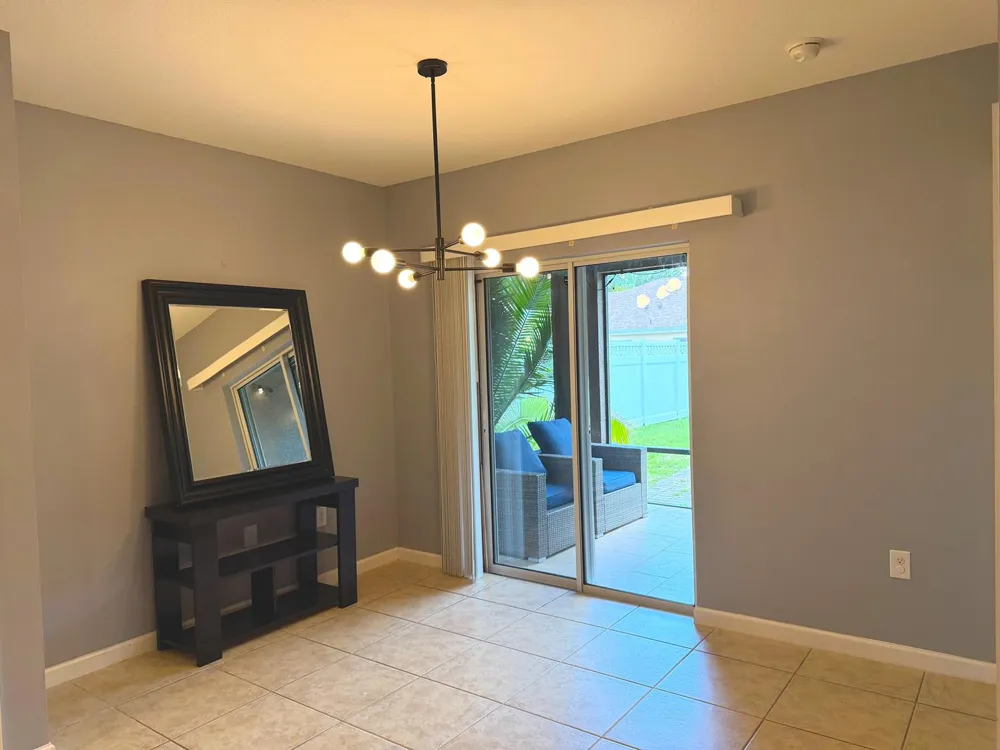 1269 SW Lexington Manor SW Vero Beach, FL 32962