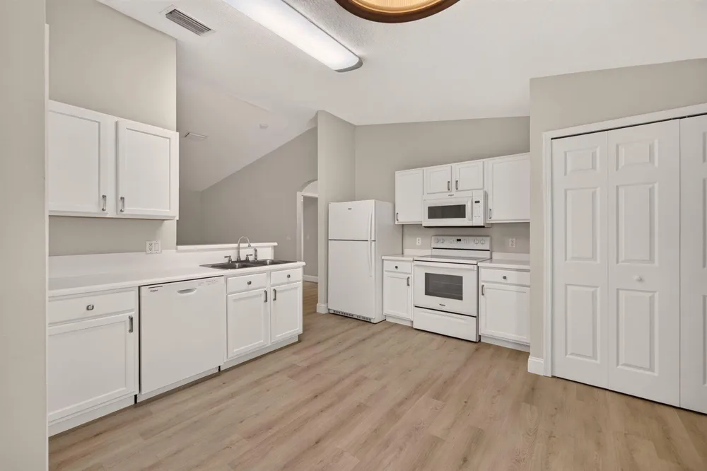 1666 SW Davis Street Port St. Lucie, FL 34953