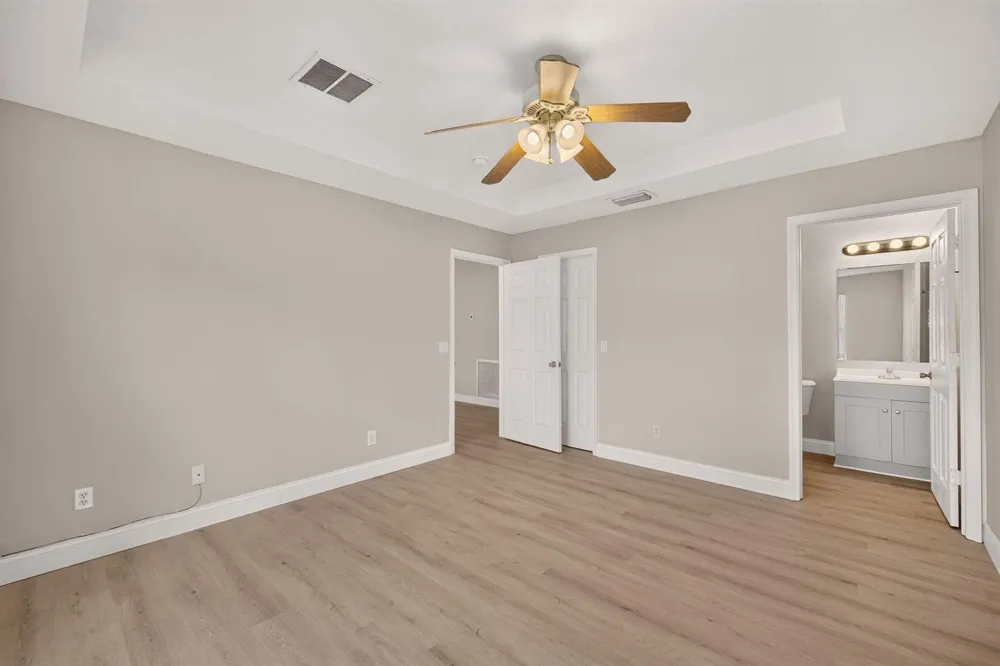 1666 SW Davis Street Port St. Lucie, FL 34953
