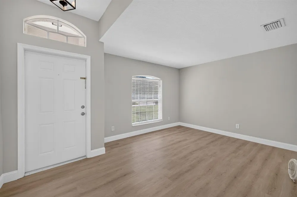 1666 SW Davis Street Port St. Lucie, FL 34953