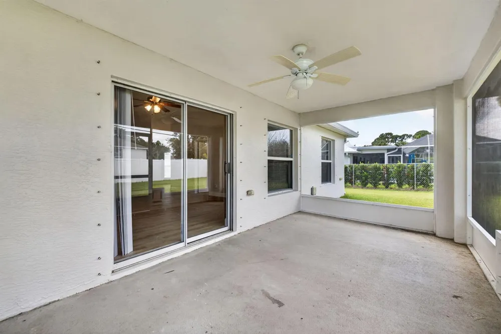 1666 SW Davis Street Port St. Lucie, FL 34953