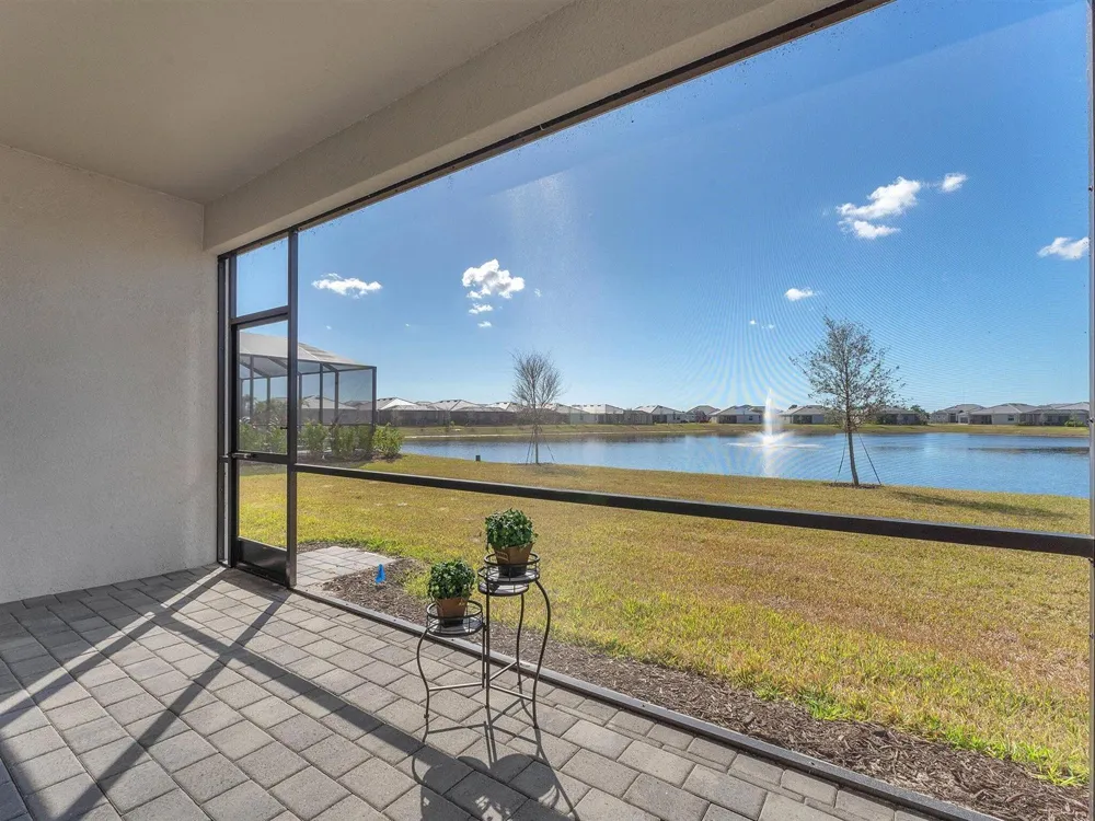 7961 Lakes Edge Lane Port Charlotte, FL 33981