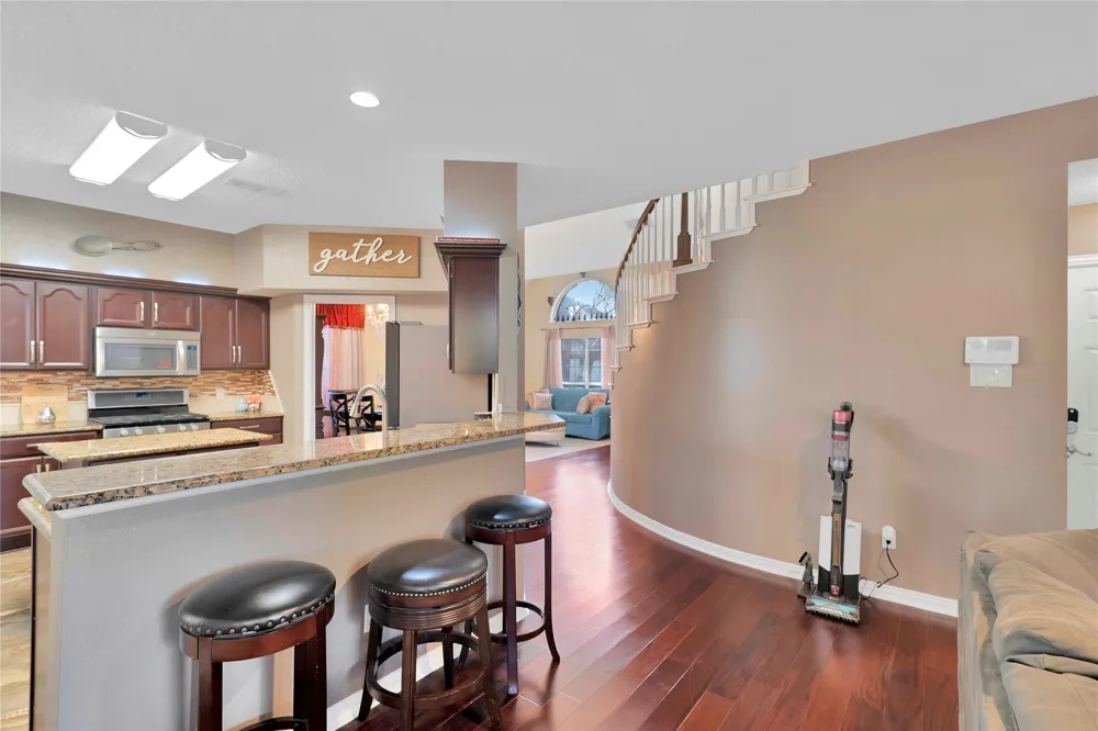9352 Riverwalk Lane Irving, TX 75063