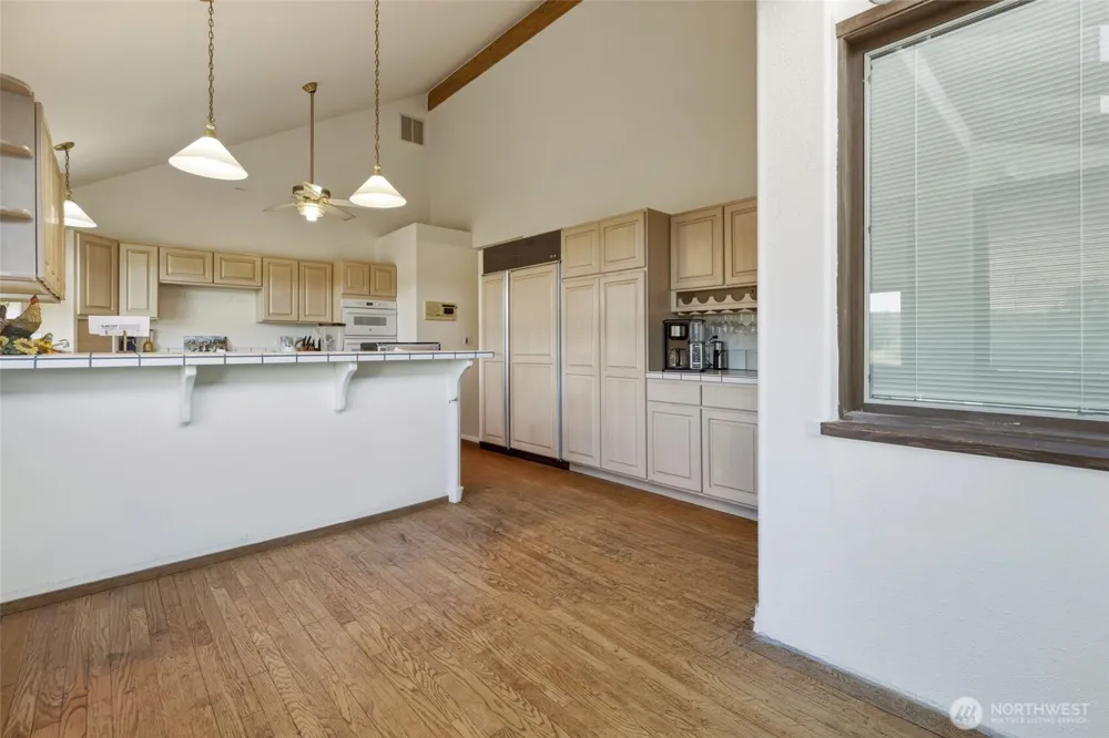32 Thompson Lane Elma, WA 98541