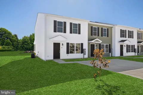 121 METCALF ROAD