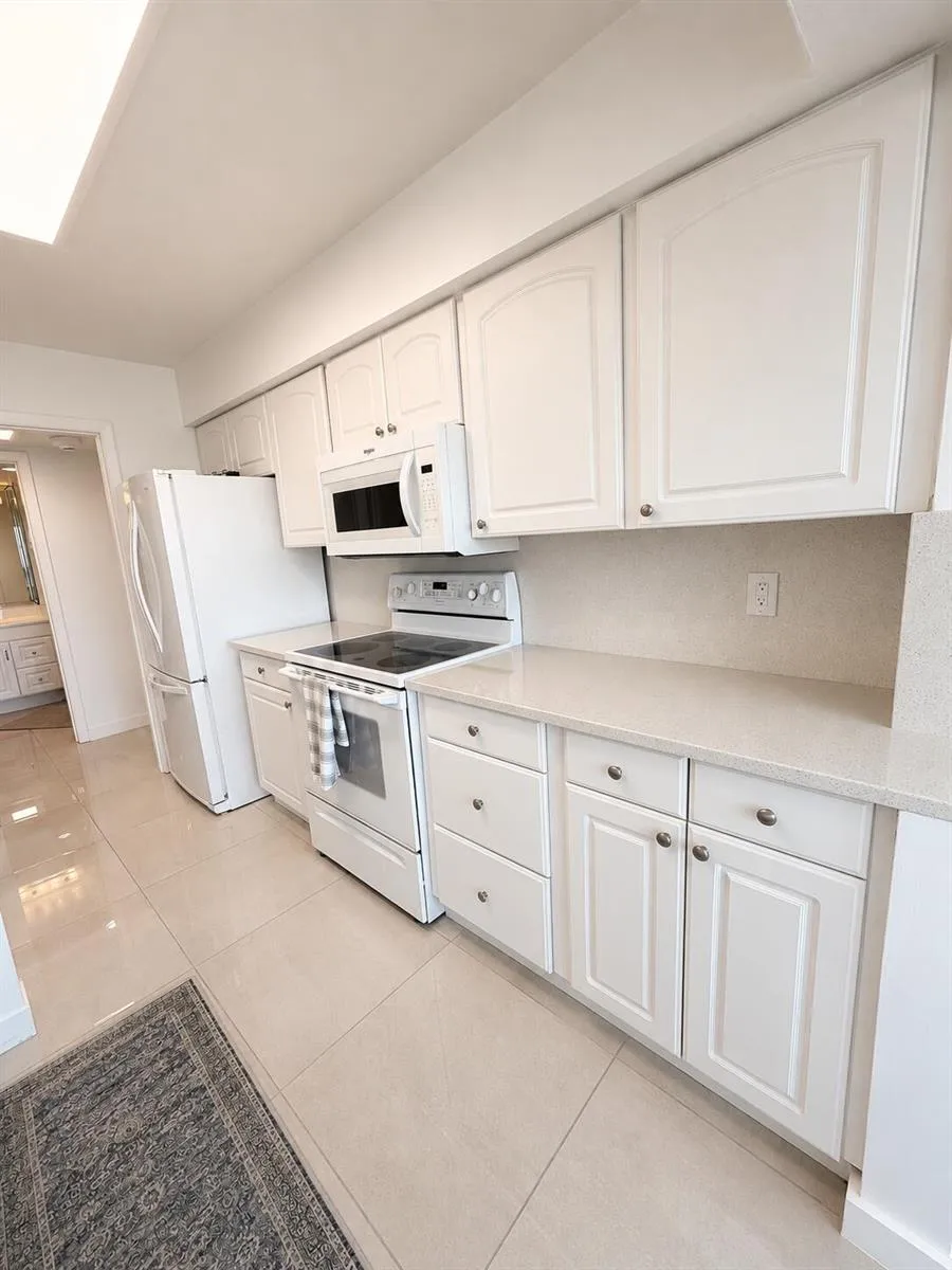 1620 S Ocean Boulevard #8H Lauderdale By The Sea, FL 33062