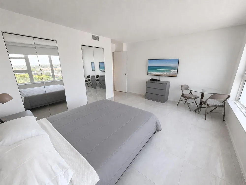 1620 S Ocean Boulevard #8H Lauderdale By The Sea, FL 33062