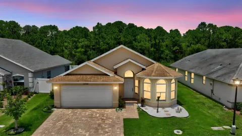 9760 Palm Breezes Drive