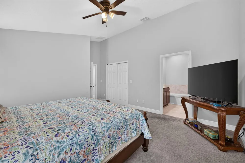9760 Palm Breezes Drive Fort Pierce, FL 34945