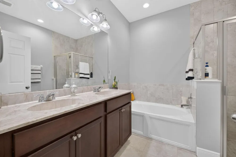 9760 Palm Breezes Drive Fort Pierce, FL 34945