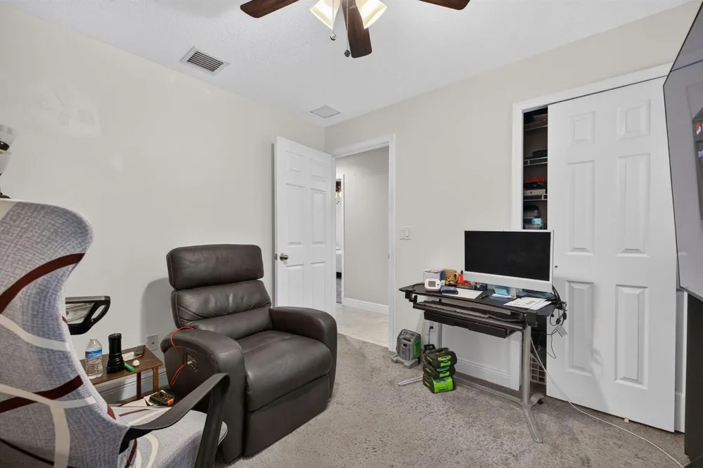 9760 Palm Breezes Drive Fort Pierce, FL 34945