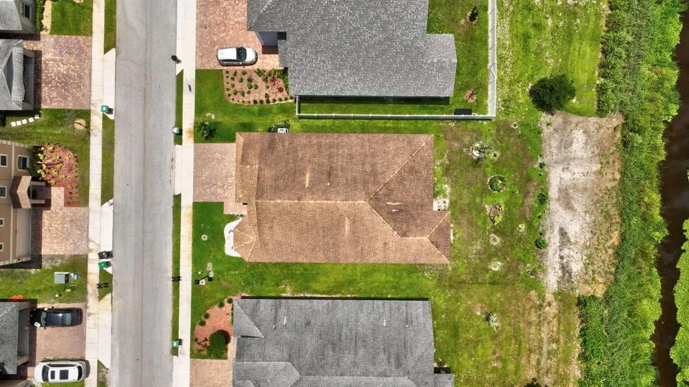 9760 Palm Breezes Drive Fort Pierce, FL 34945
