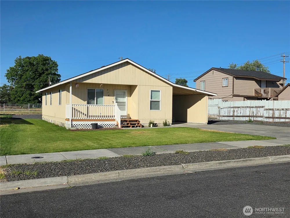 714 S Michael Street Moses Lake, WA 98837