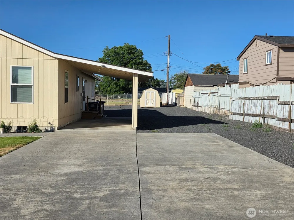 714 S Michael Street Moses Lake, WA 98837