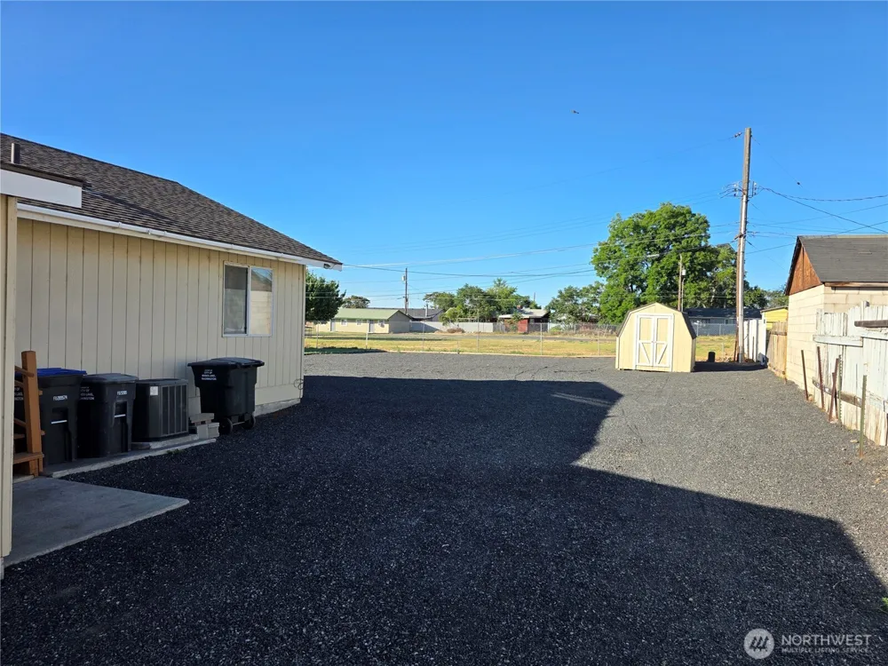 714 S Michael Street Moses Lake, WA 98837