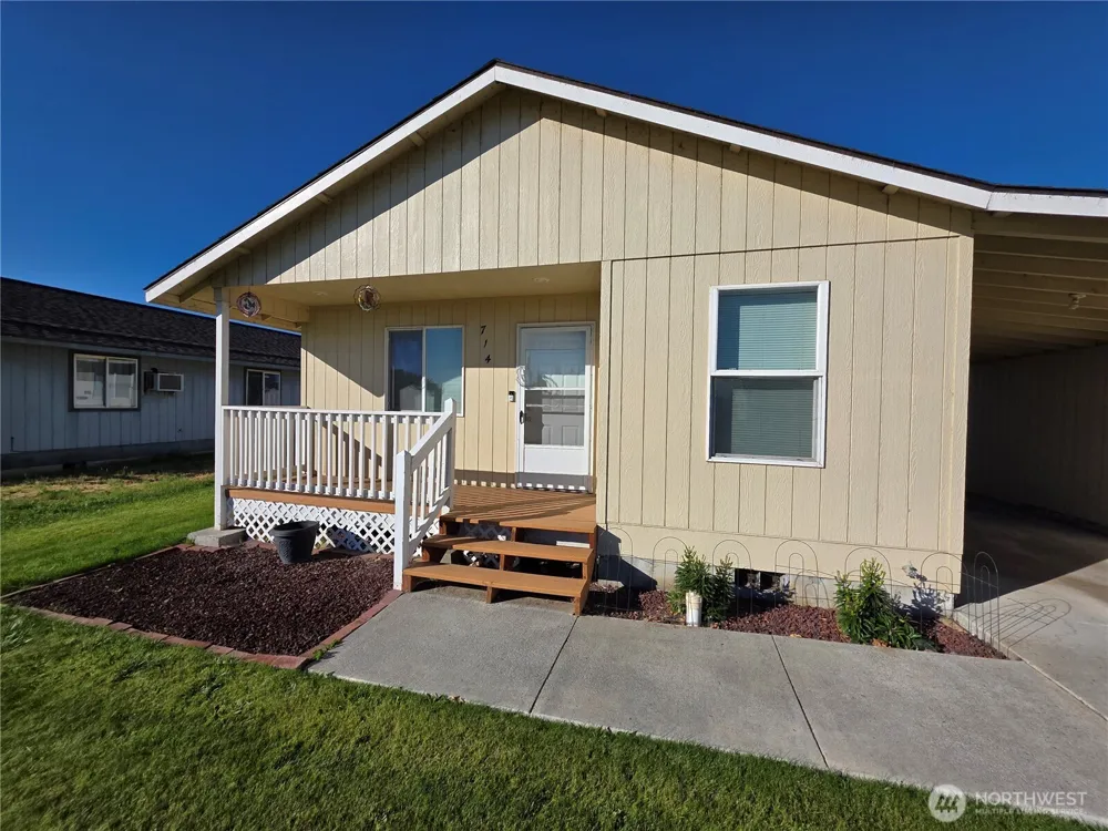 714 S Michael Street Moses Lake, WA 98837