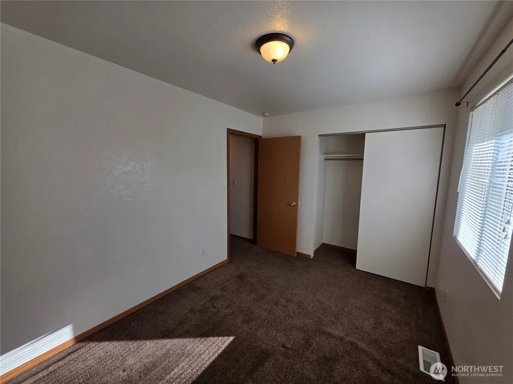 714 S Michael Street Moses Lake, WA 98837